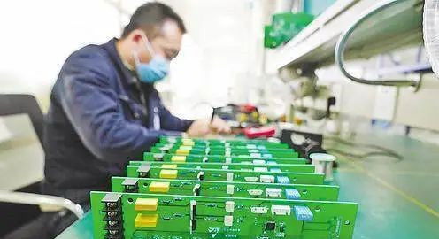 衡水新聞網(wǎng) 光電科技領(lǐng)域技術(shù)開發(fā)助力產(chǎn)業(yè)升級